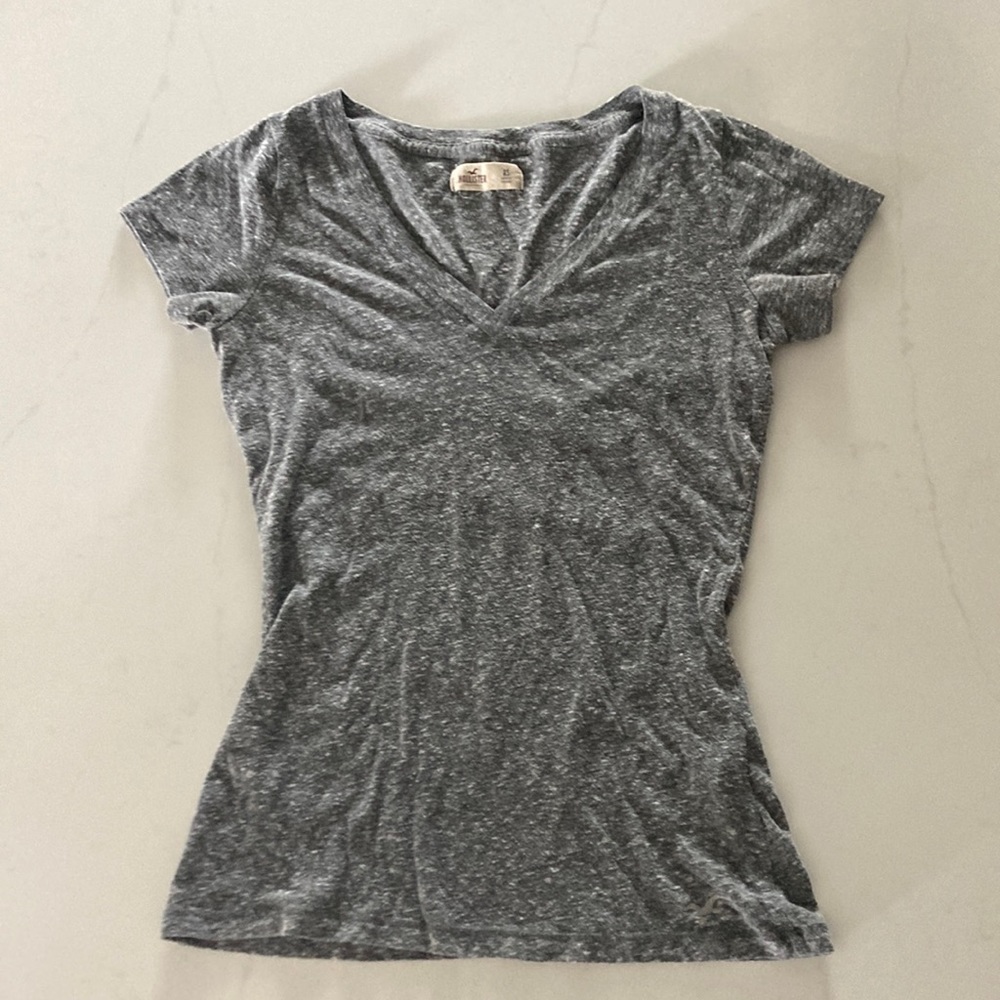 Xs grey hollister v-neck tee